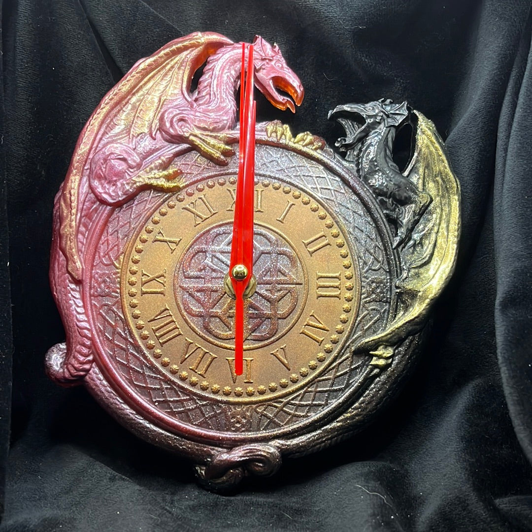 Dragon clock