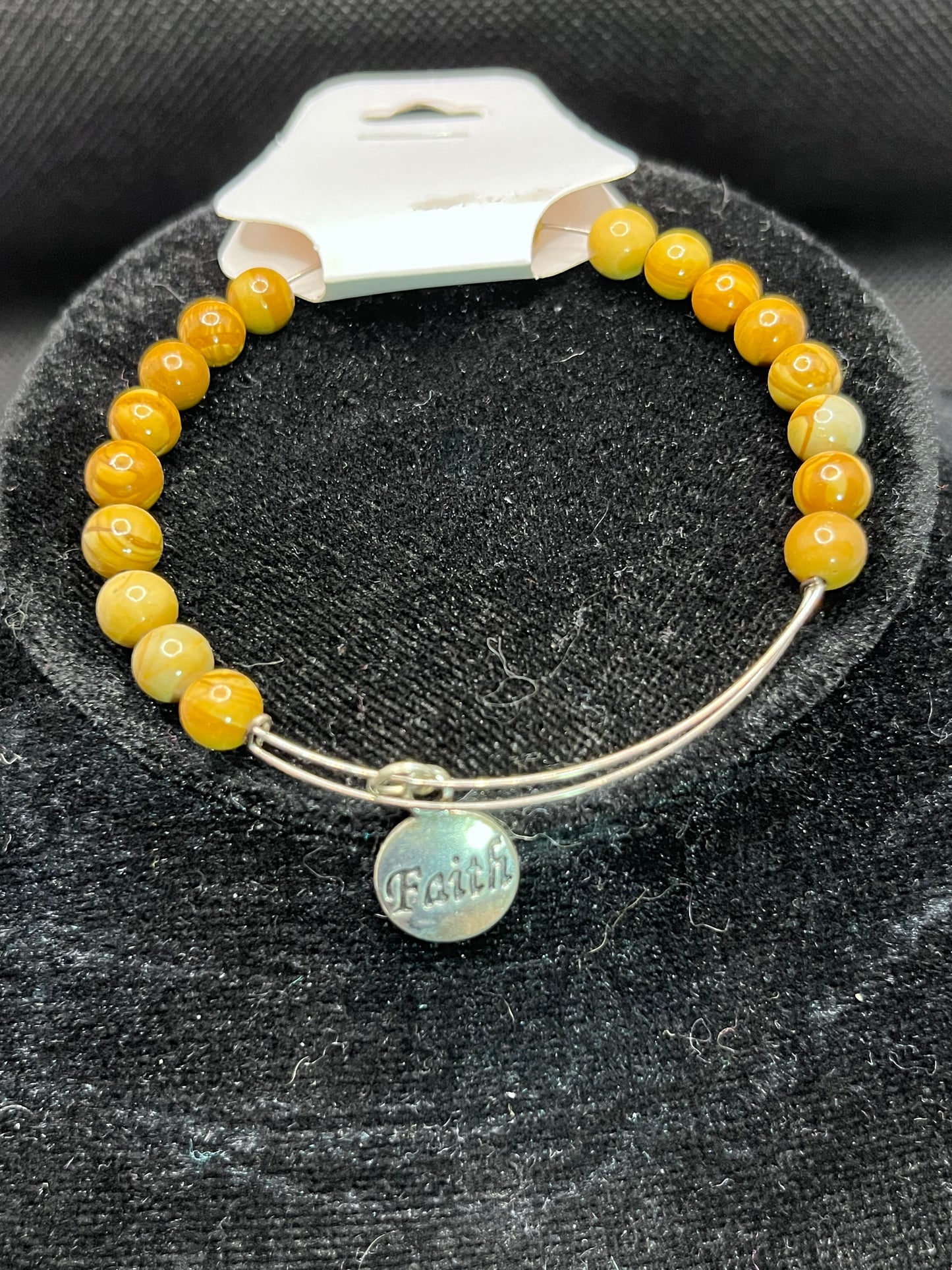 Faith charm beaded bracelet