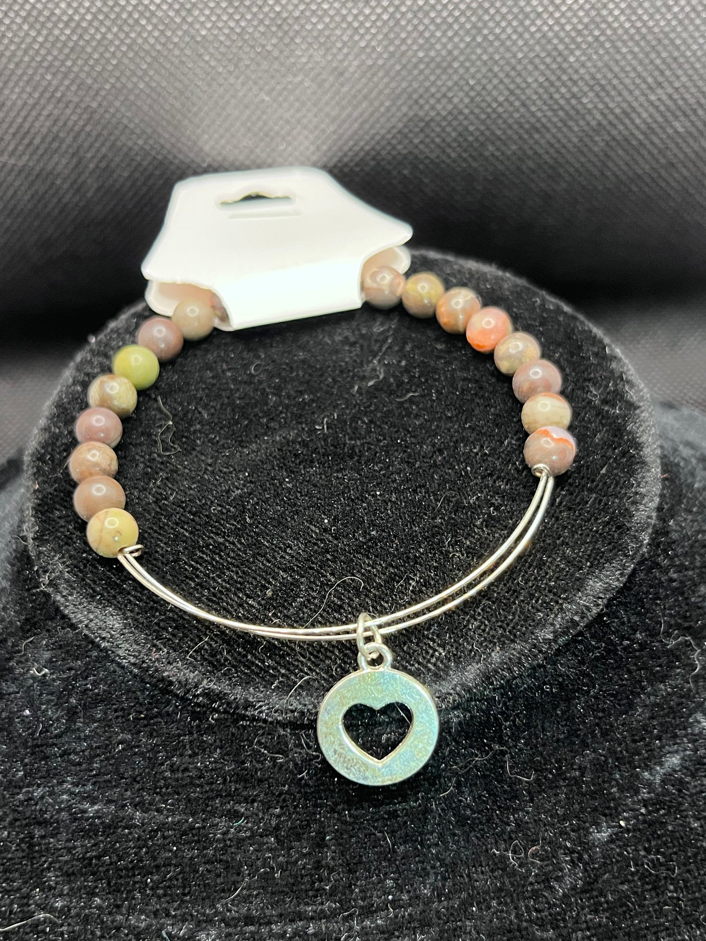 Heart charm beaded bracelet