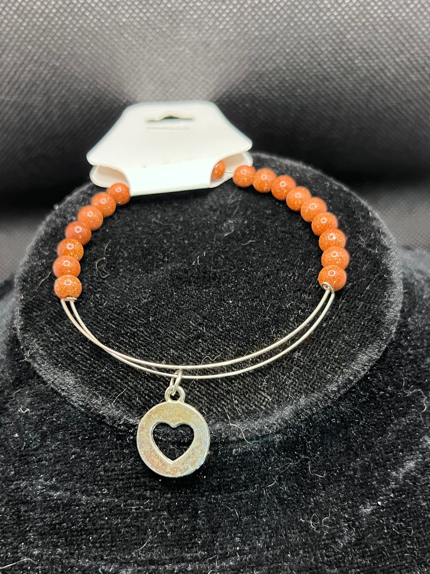 Heart charm beaded bracelet