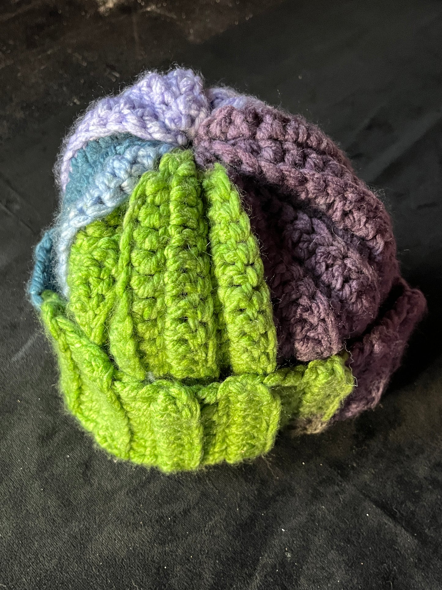 Crocheted beanie, ribbed