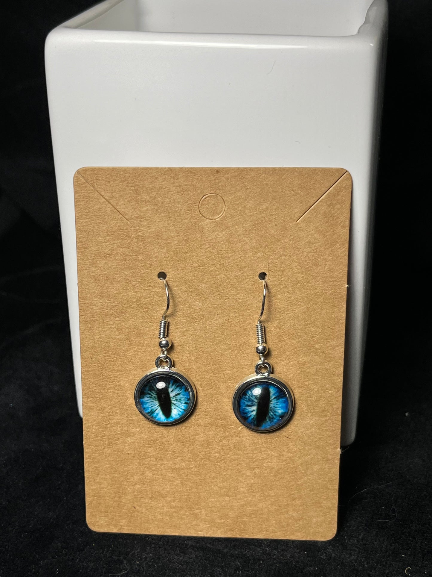 Cat’s Eye Dangle earrings