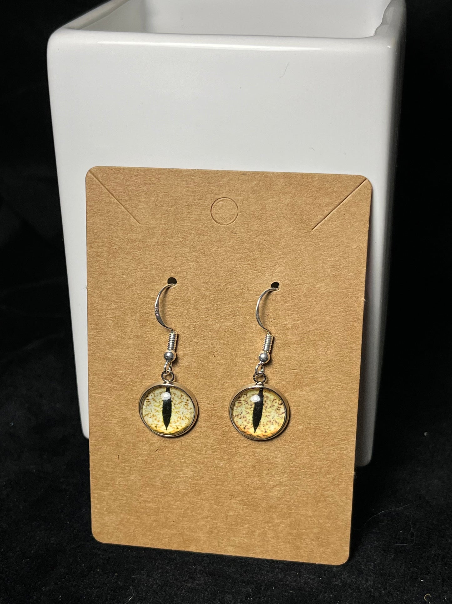Cat’s Eye Dangle earrings