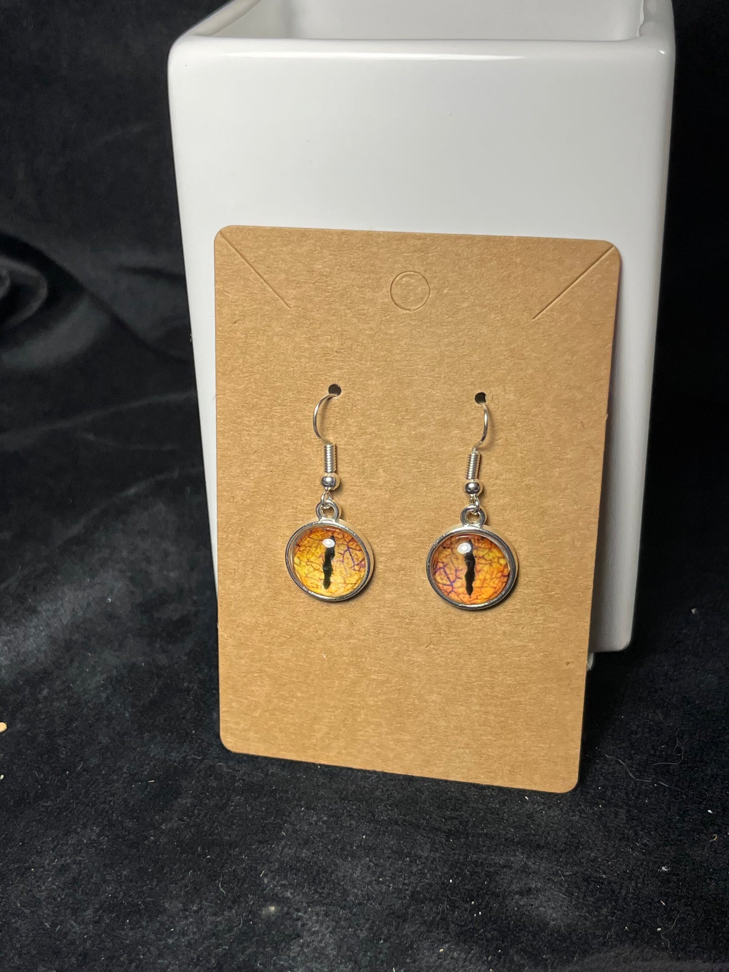 Cat’s Eye Dangle earrings
