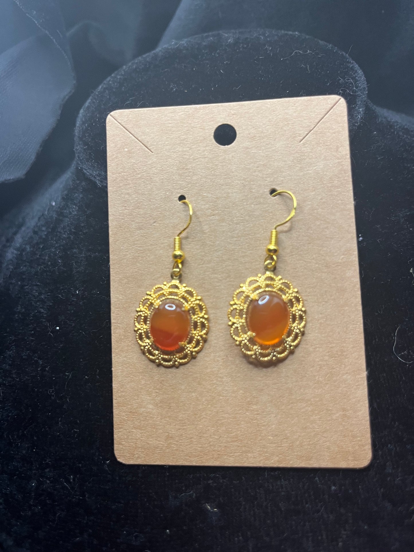 Dangle oval Doily Earrings