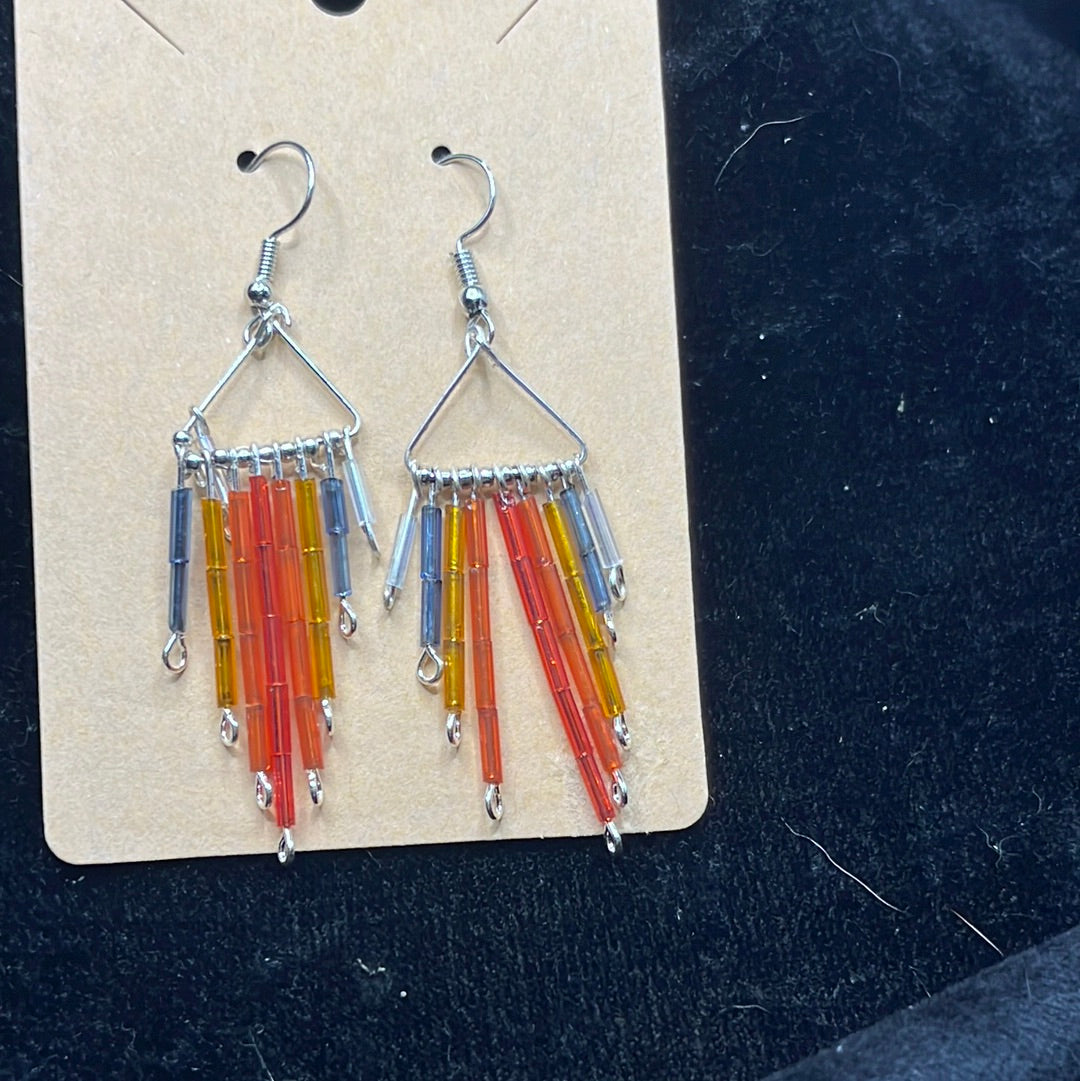 Beaded dangle earring