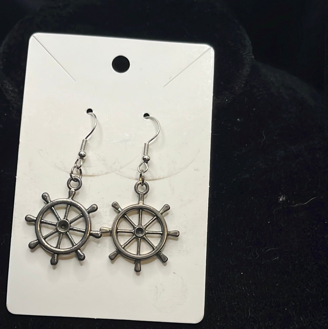 Ocean Charm Earring