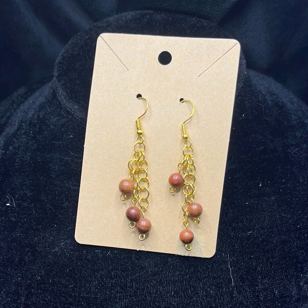 Beaded dangle earring