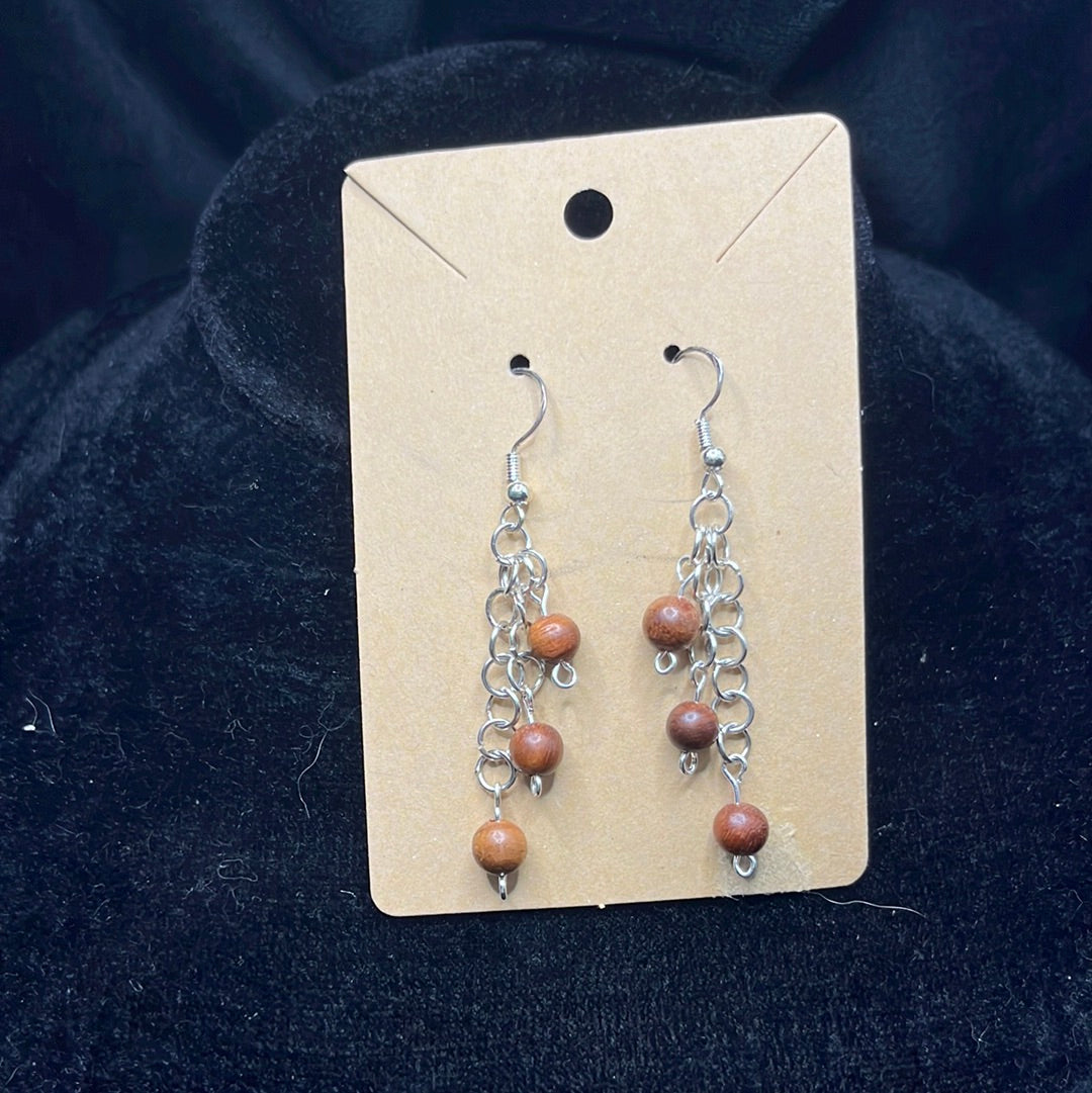 Beaded dangle earring