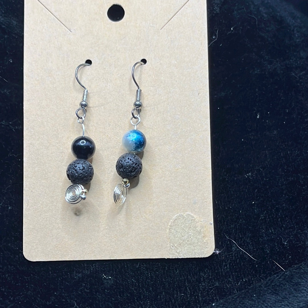 Beaded dangle earring