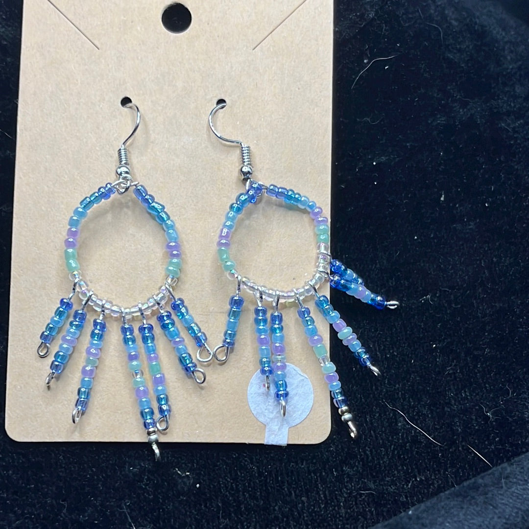 Beaded dangle earring
