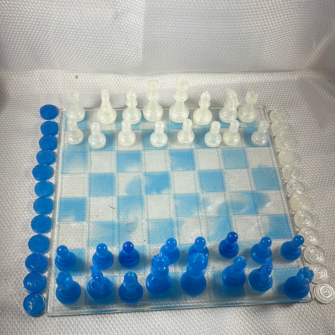 Resin chess set