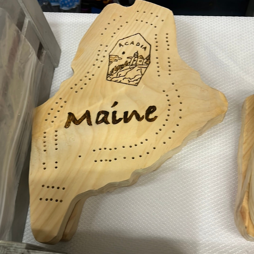 Maine wood burned cribbage board