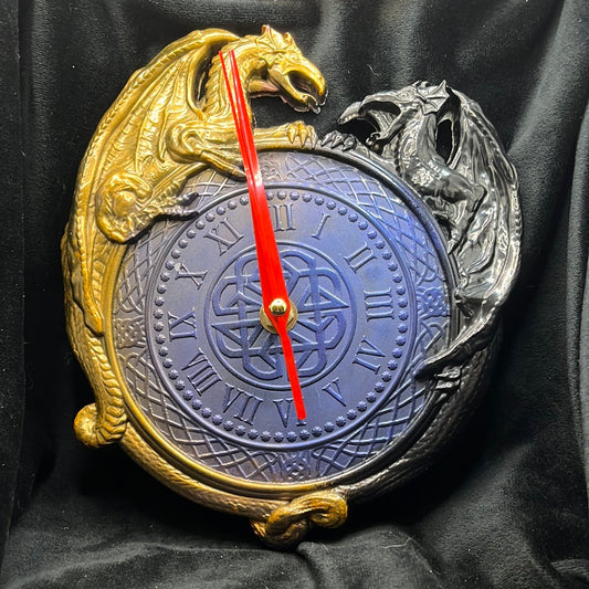 Dragon clock