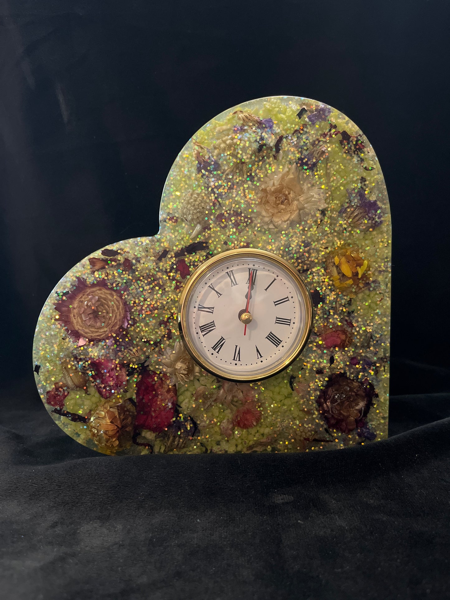 Resin Heart Clock