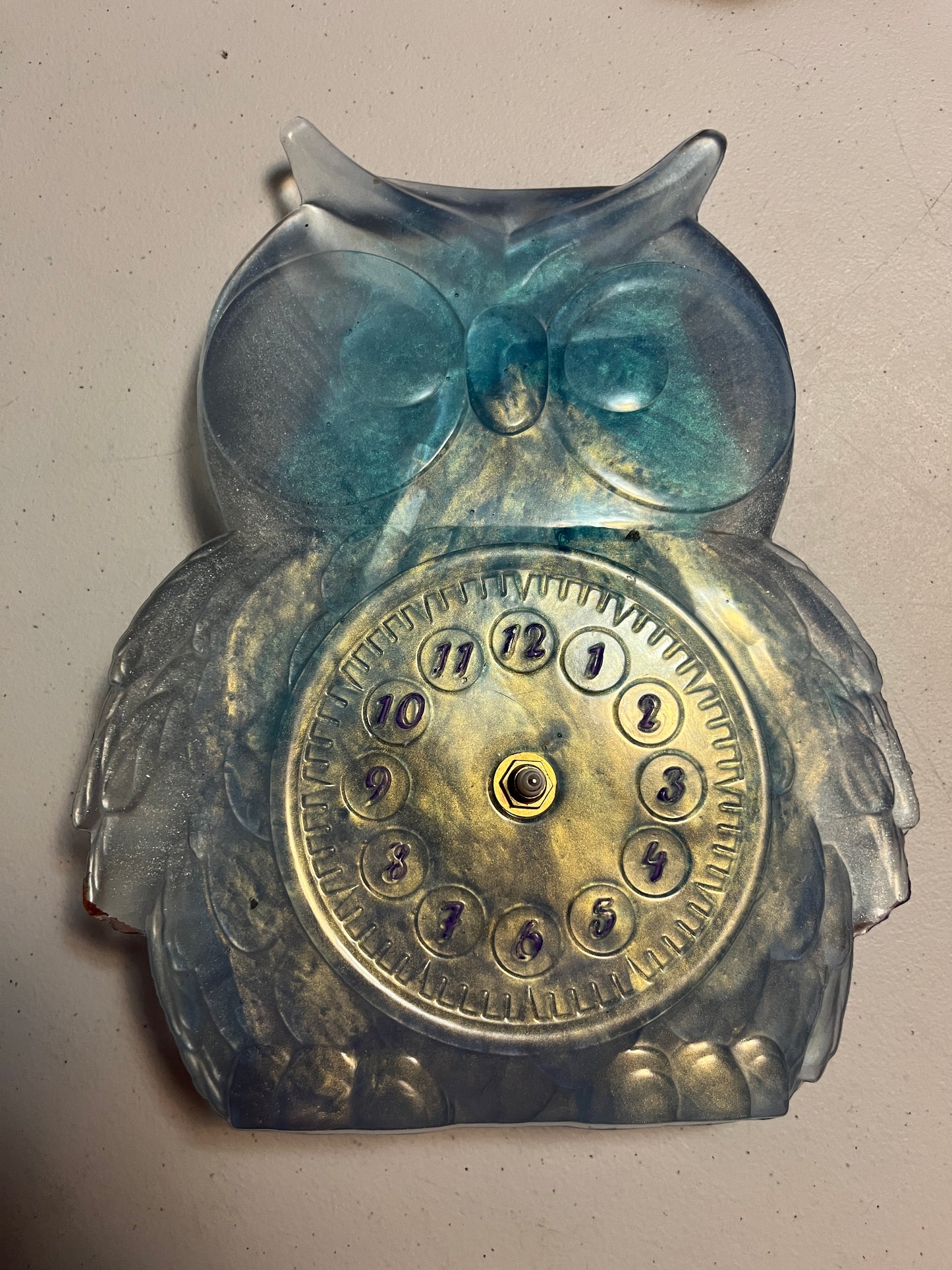 Owl clock