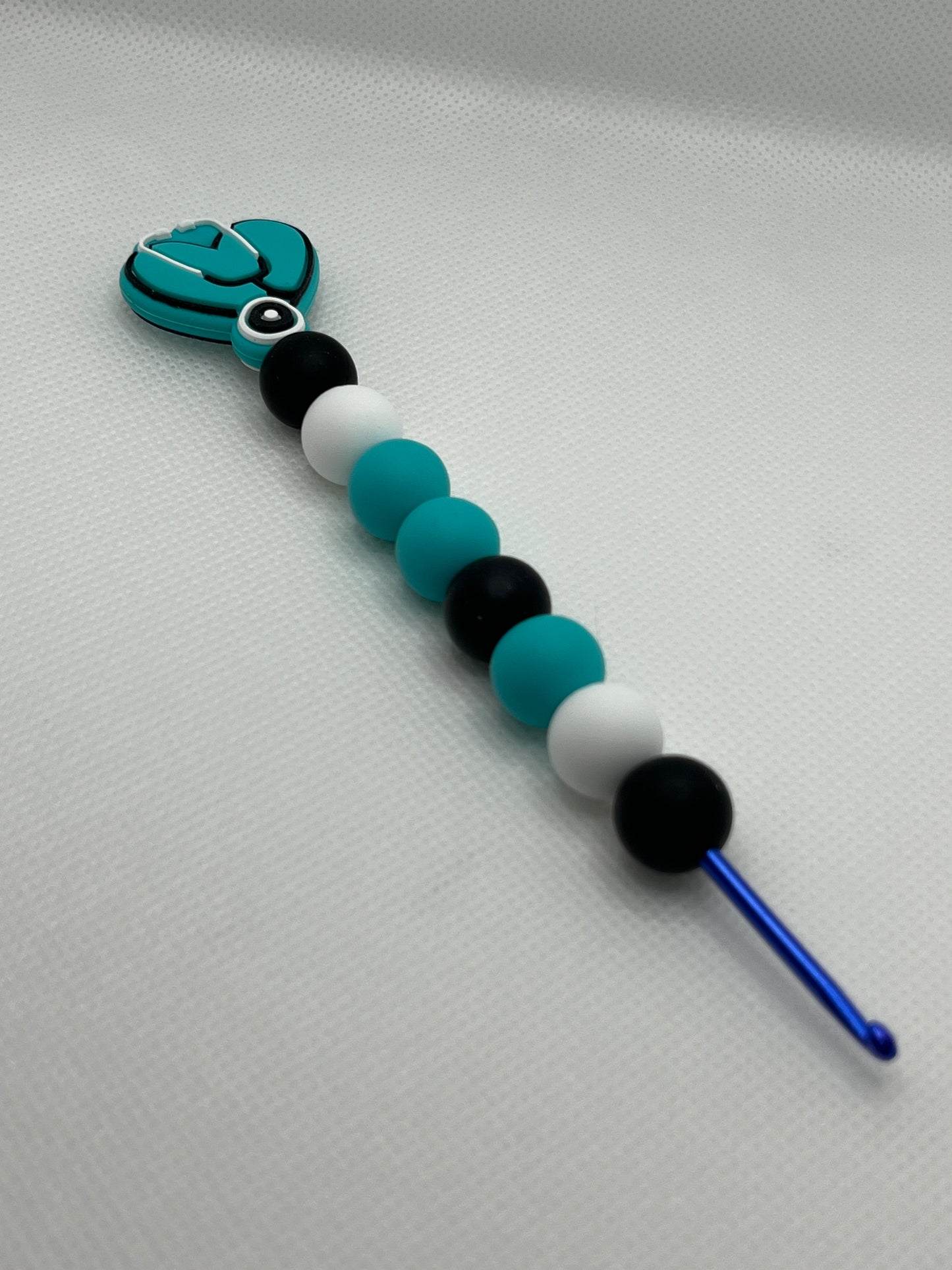 Crochet Hook with Silicone Beaded Handle