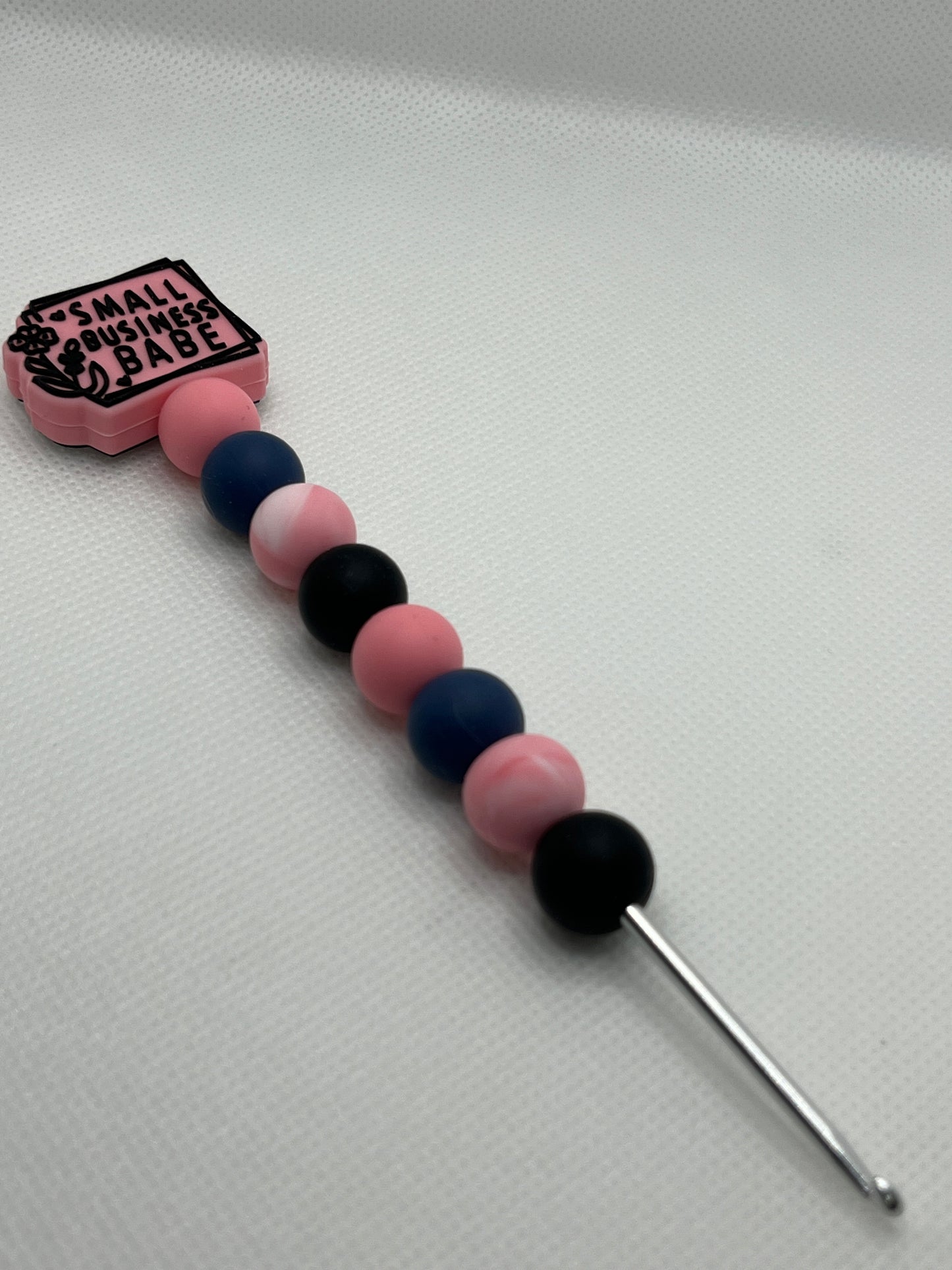 Crochet Hook with Silicone Beaded Handle