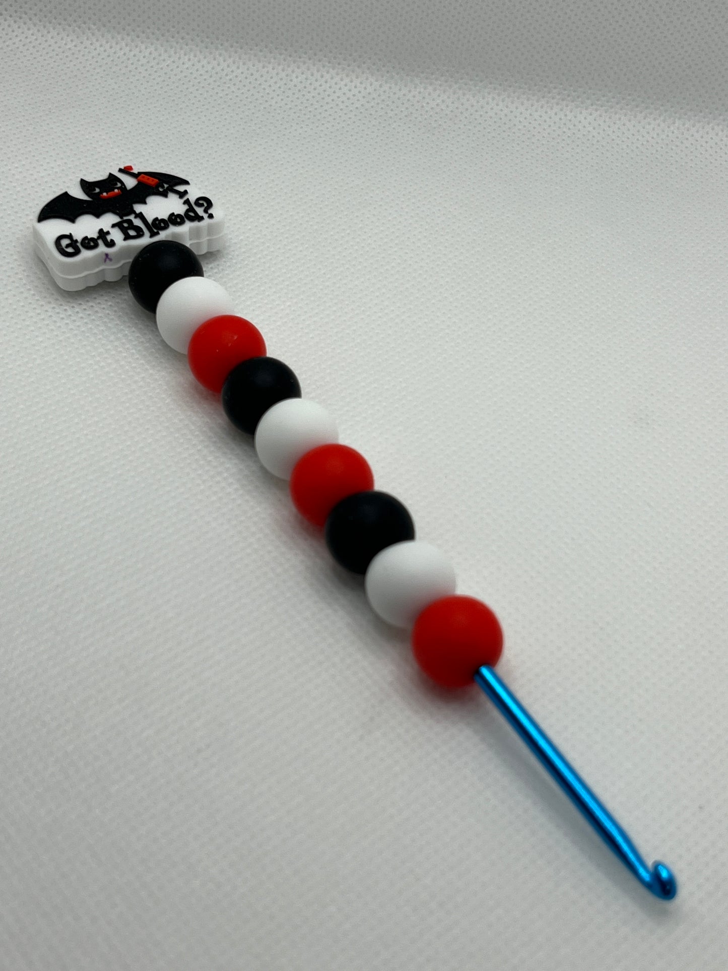 Crochet Hook with Silicone Beaded Handle