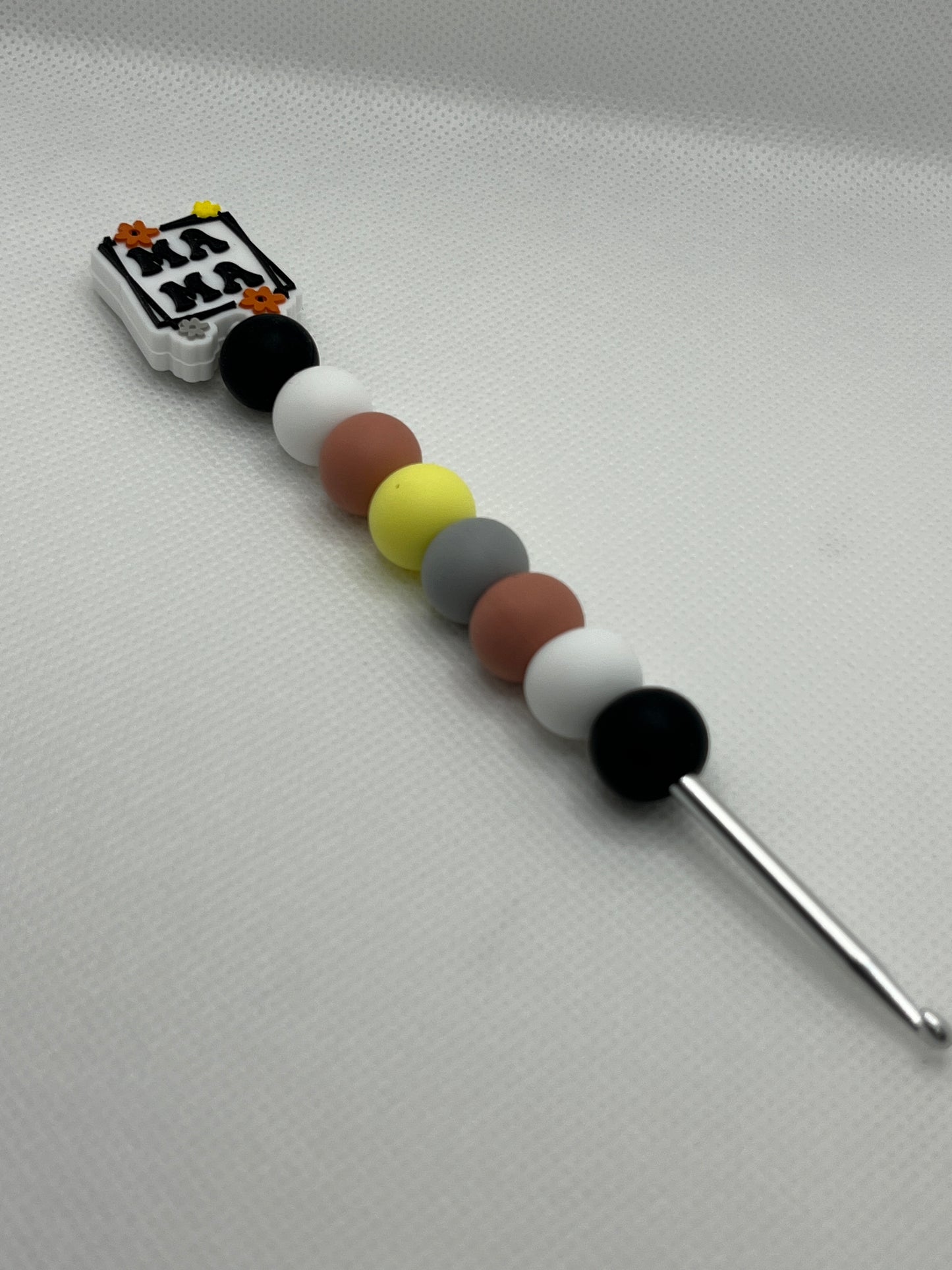 Crochet Hook with Silicone Beaded Handle