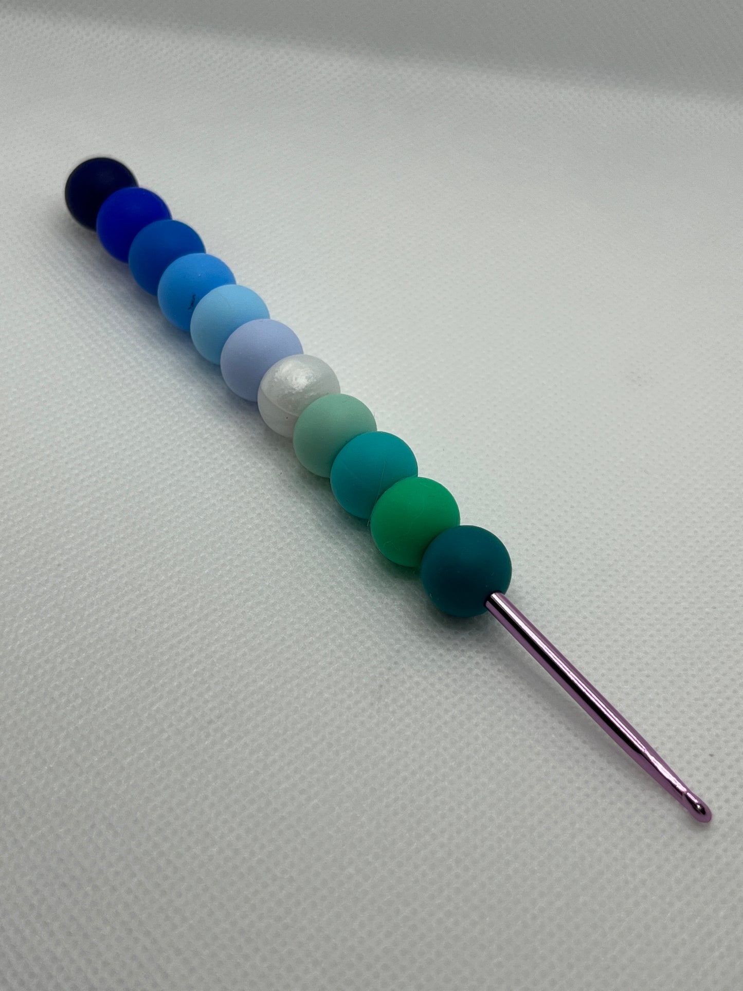 Crochet Hook with Silicone Beaded Handle