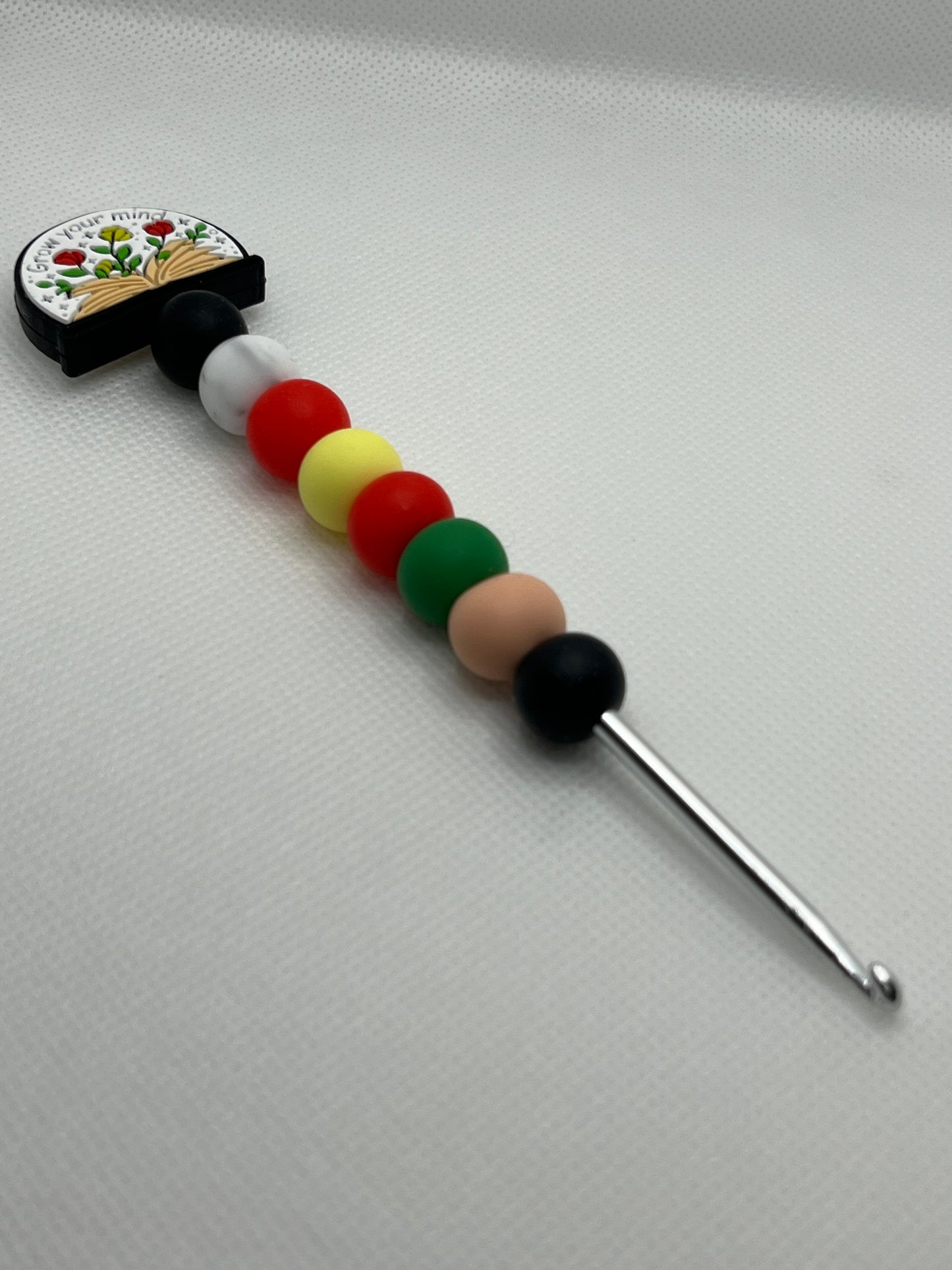 Crochet Hook with Silicone Beaded Handle