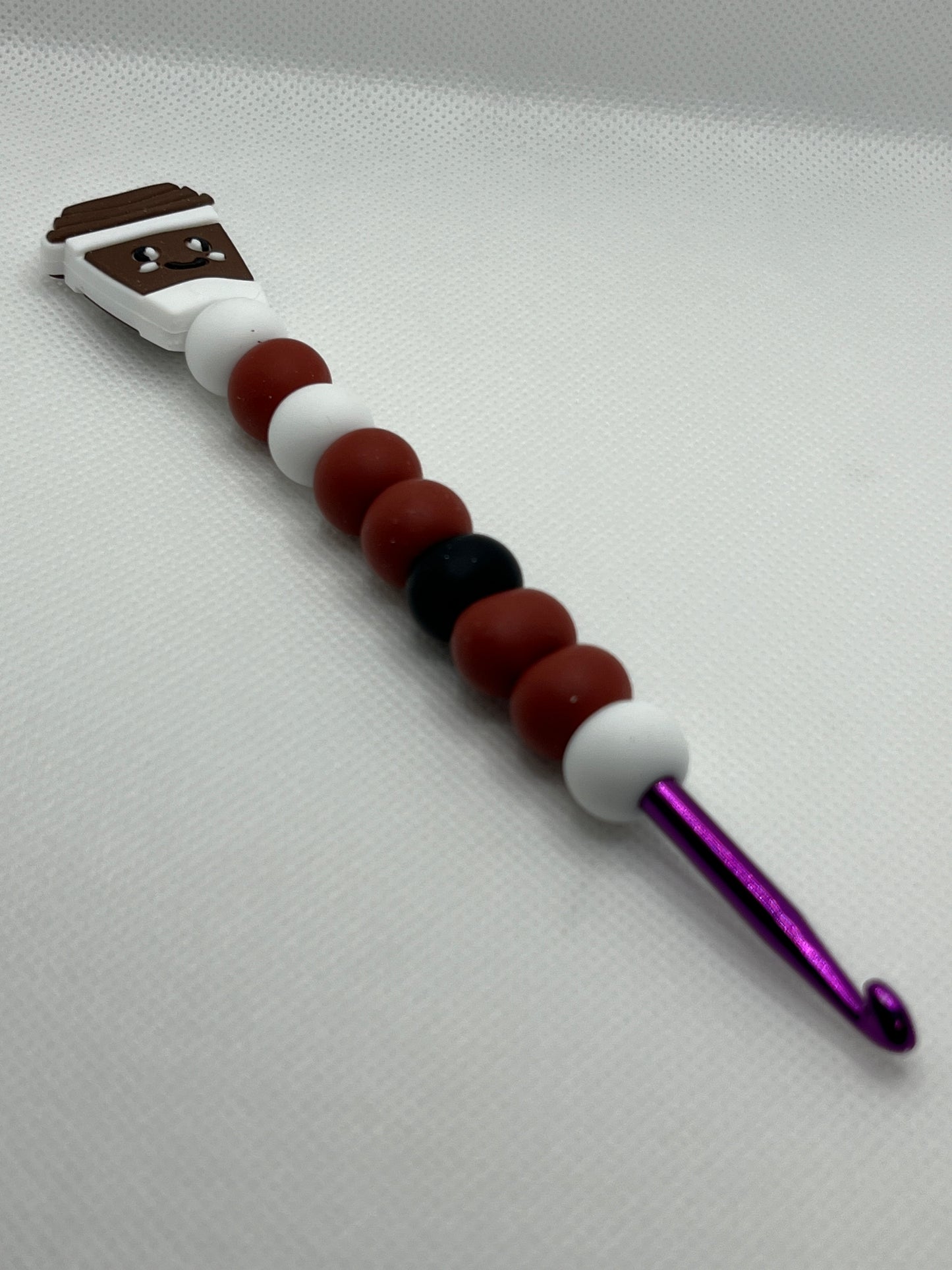 Crochet Hook with Silicone Beaded Handle