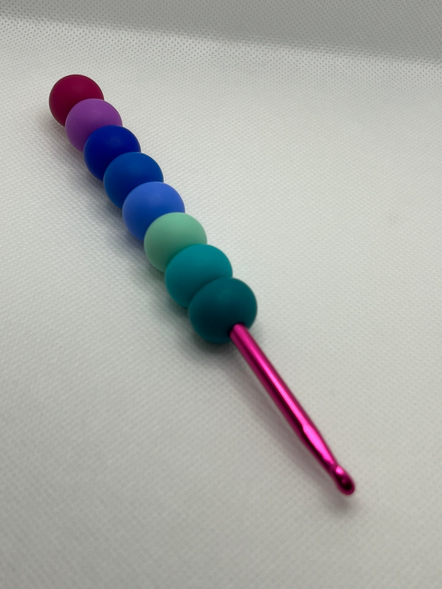 Crochet Hook with Silicone Beaded Handle