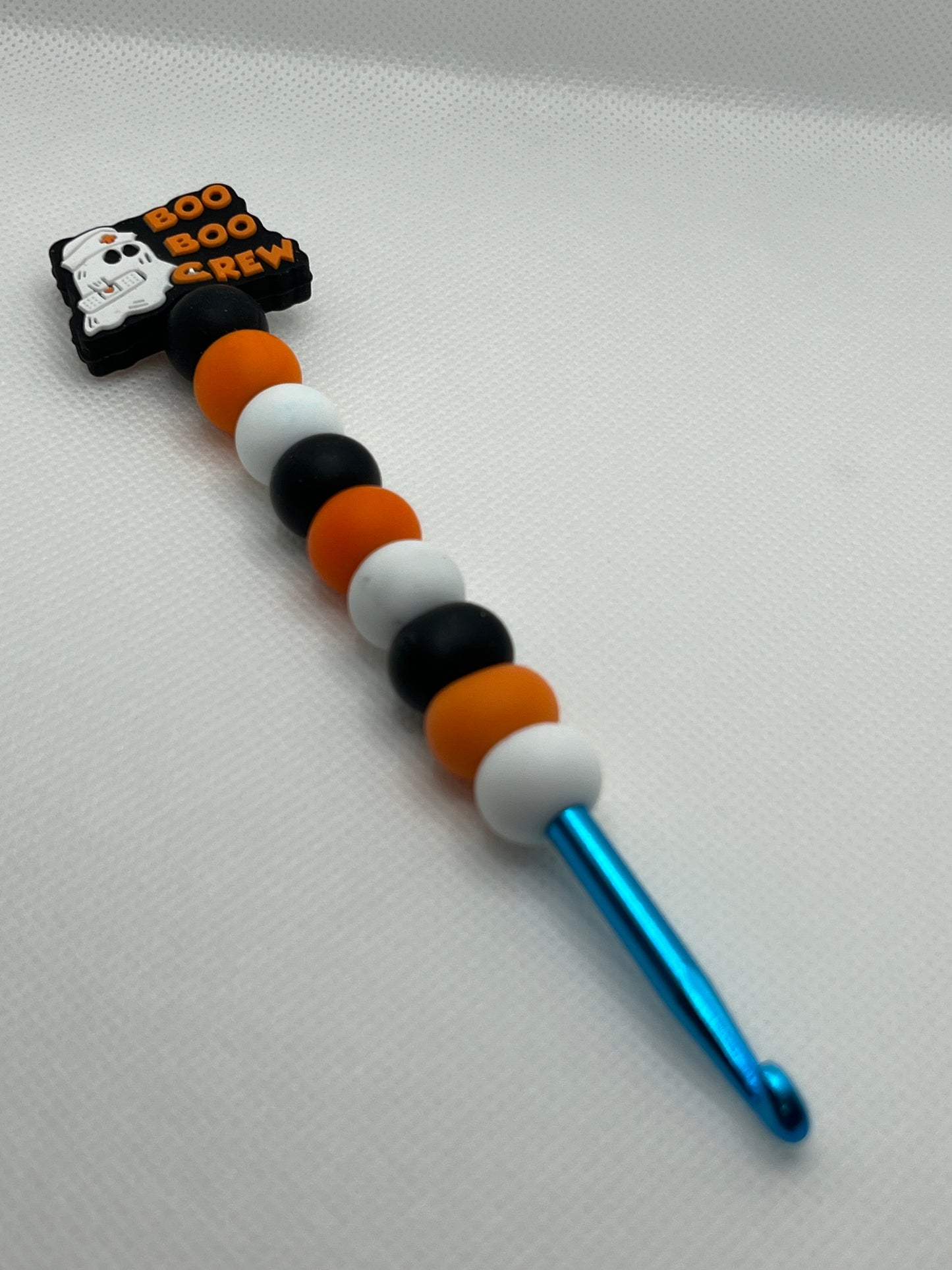 Crochet Hook with Silicone Beaded Handle