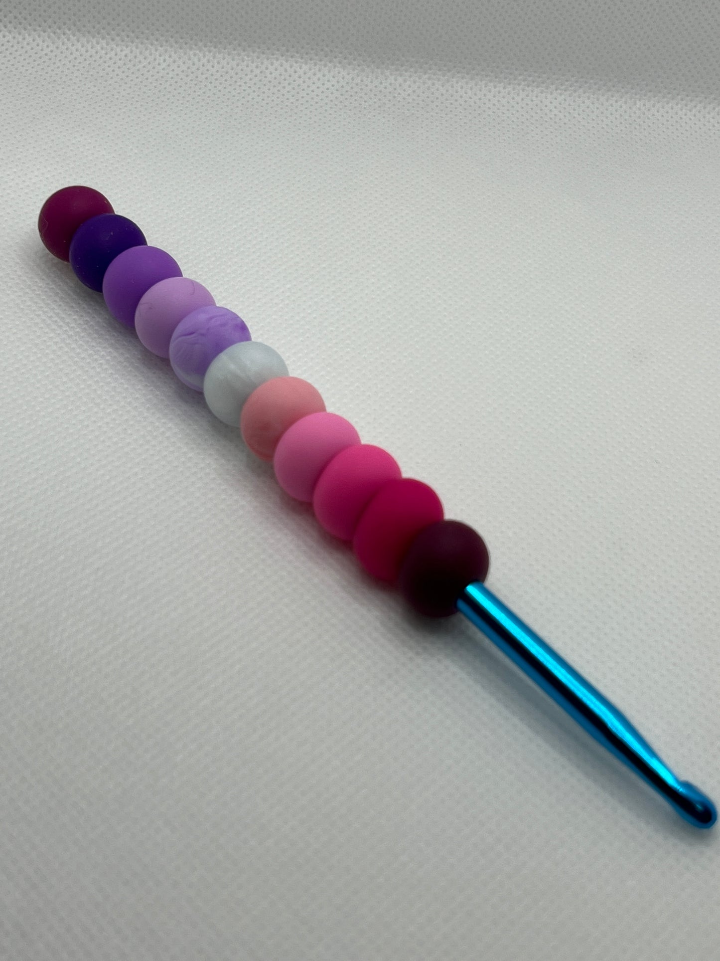 Crochet Hook with Silicone Beaded Handle