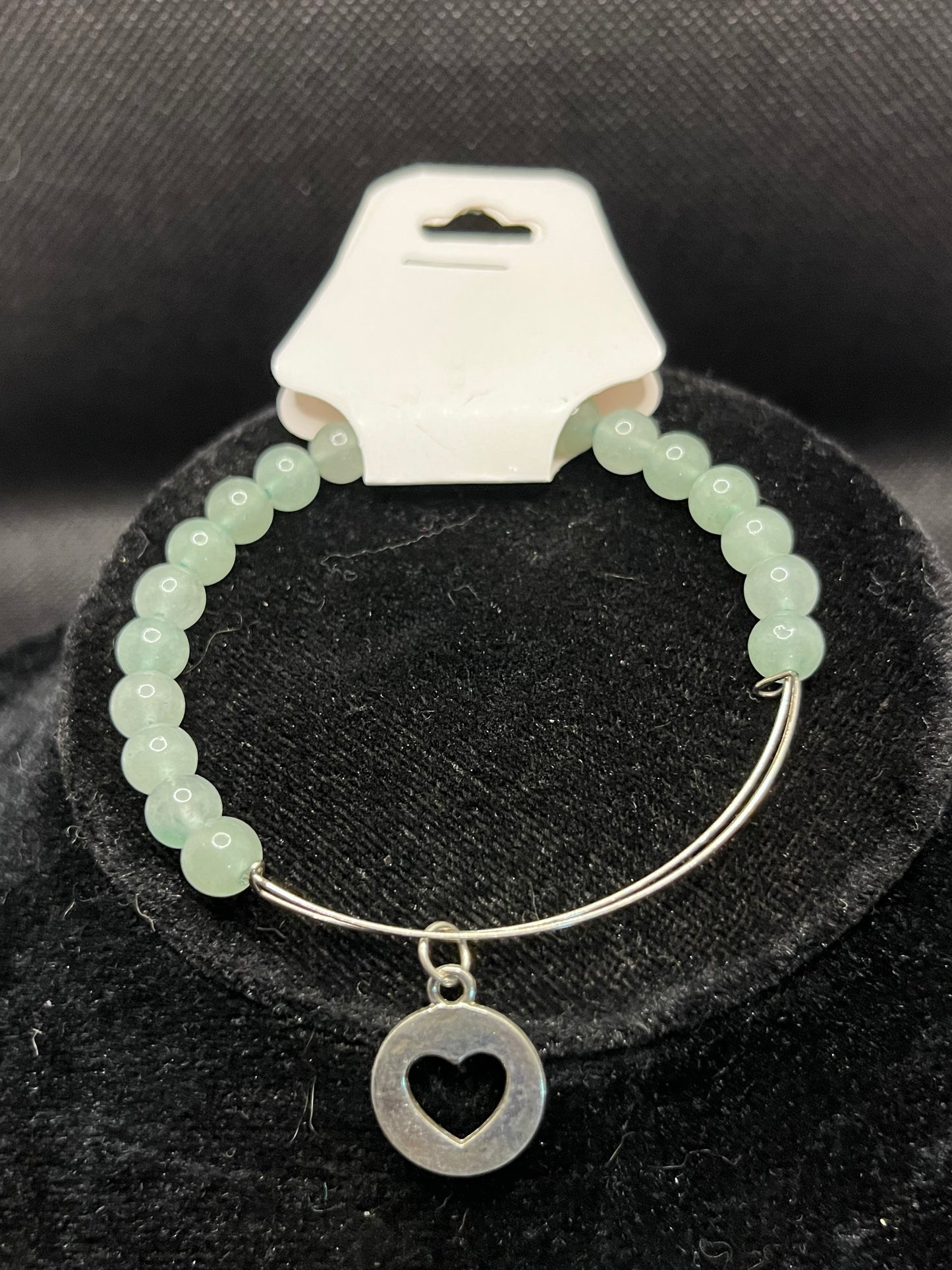 Heart charm beaded bracelet