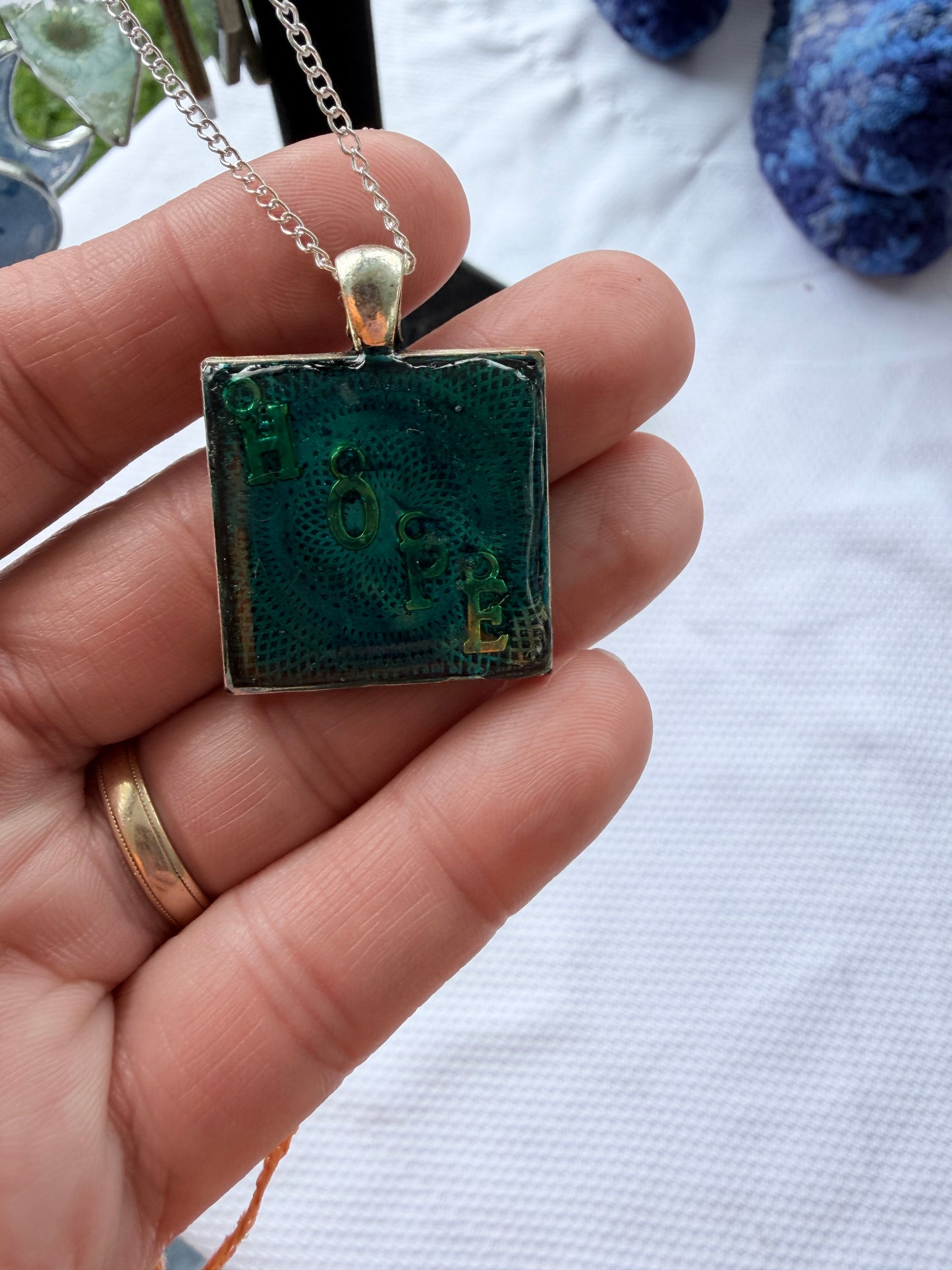 18" Resin Bezel Necklace