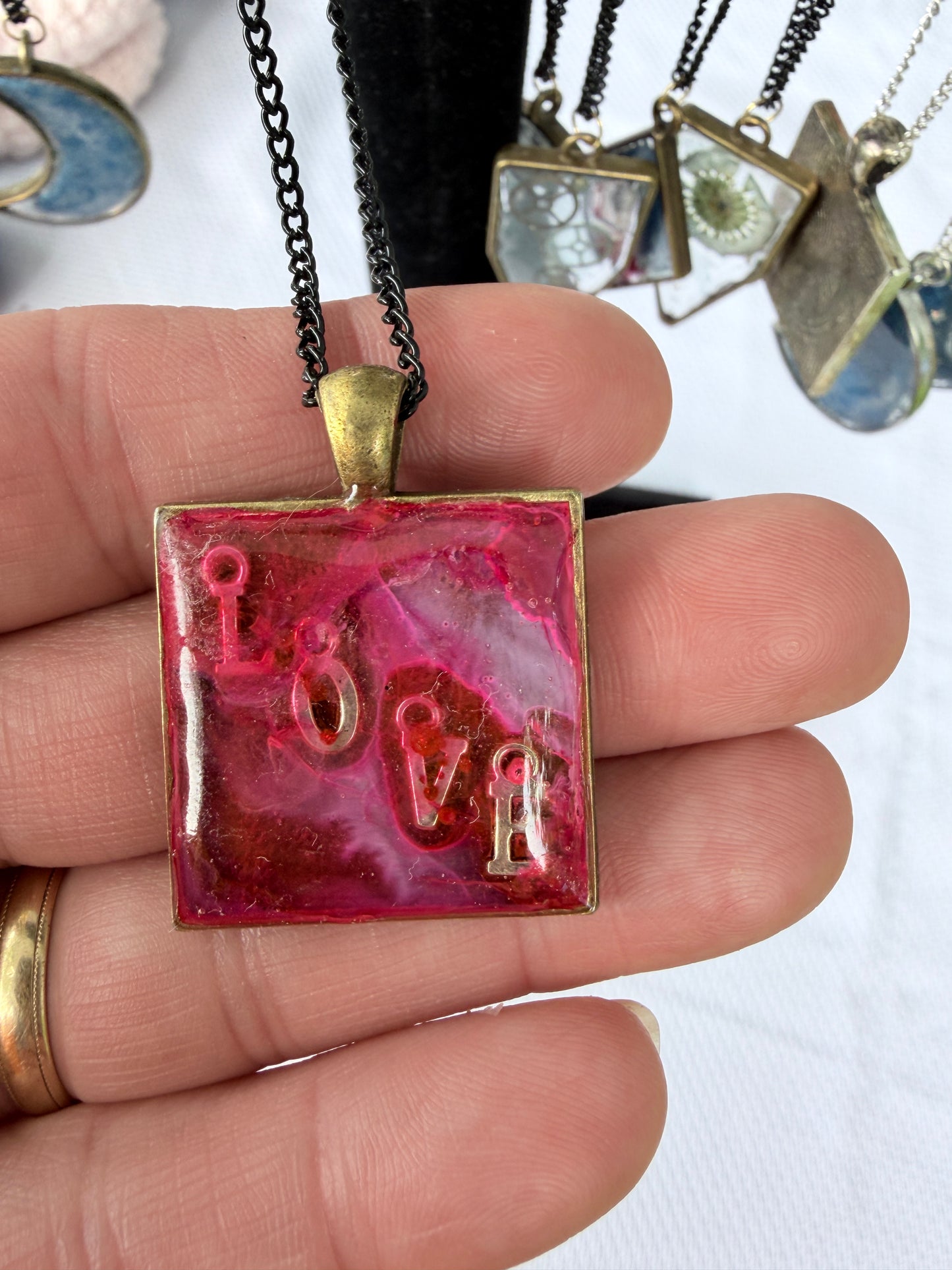 18" Resin Bezel Necklace