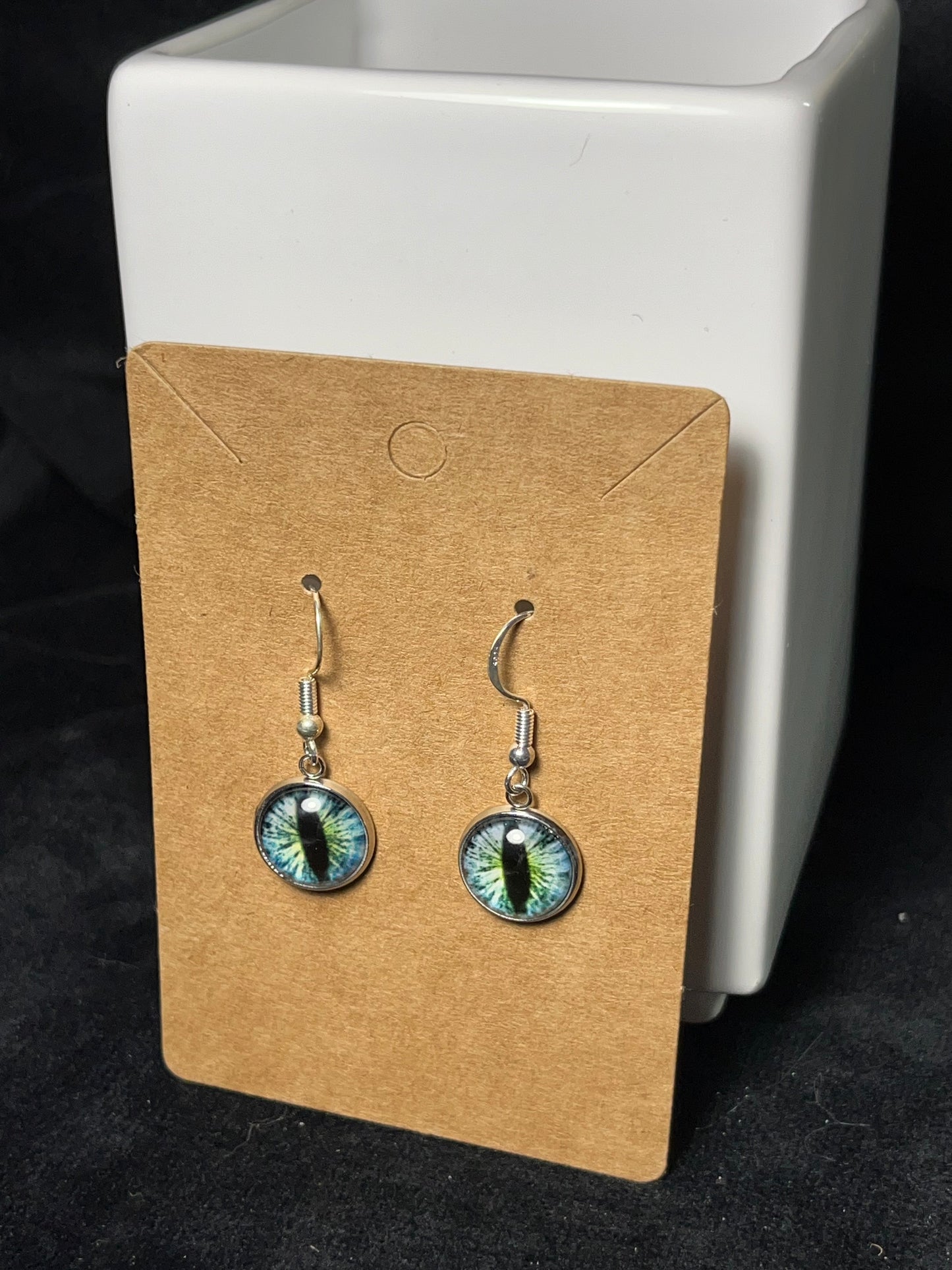 Cat’s Eye Dangle earrings