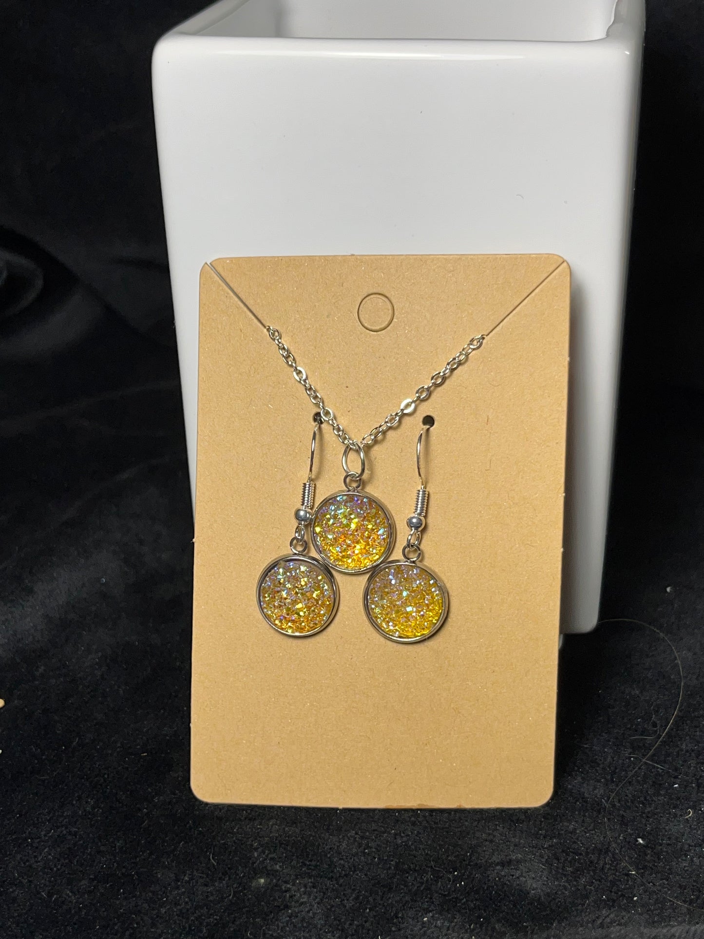 Sparkly Round Cabochon on a silver Chain Necklace with Matching Stud Earrings