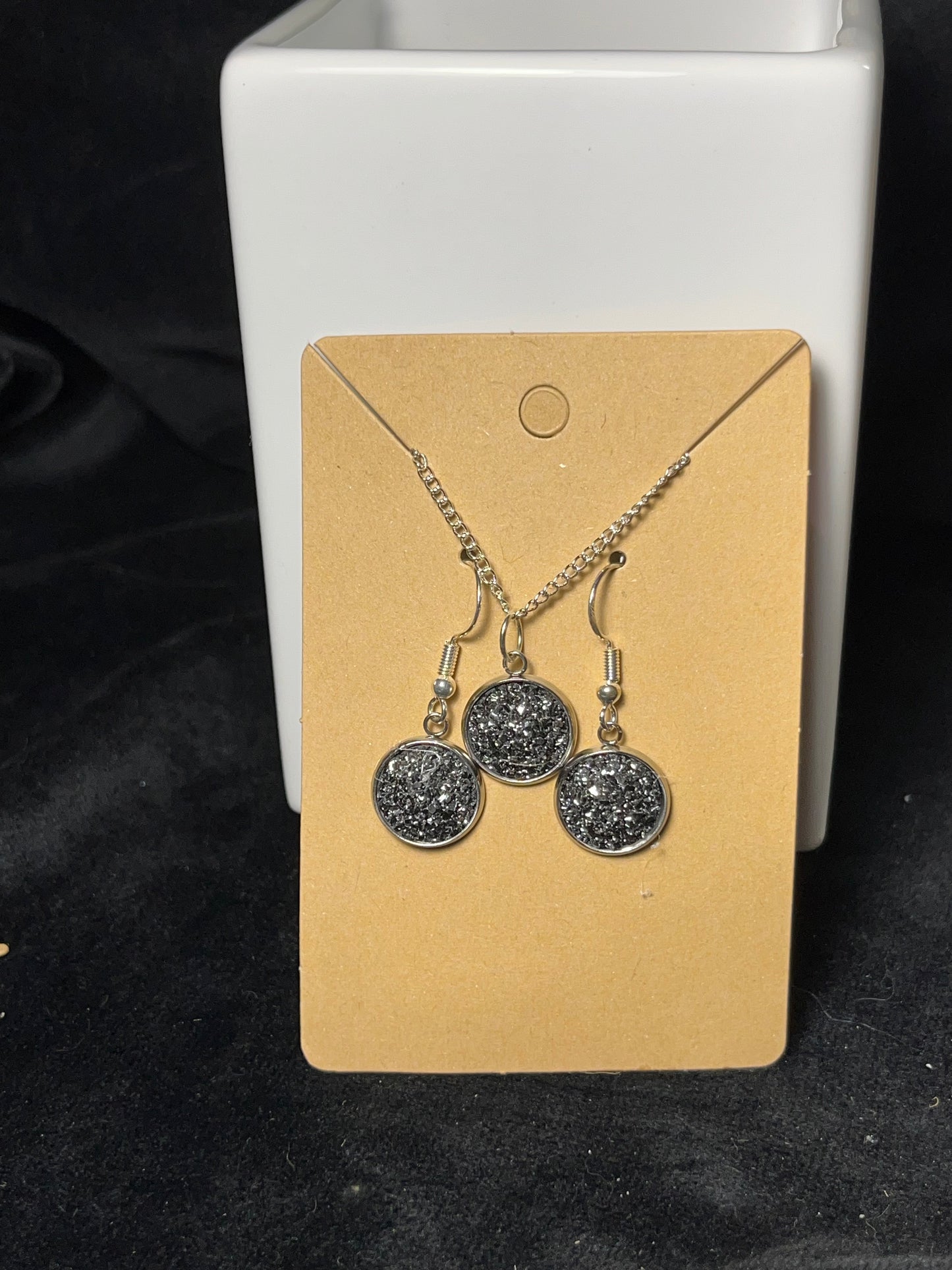 Sparkly Round Cabochon on a silver Chain Necklace with Matching Stud Earrings