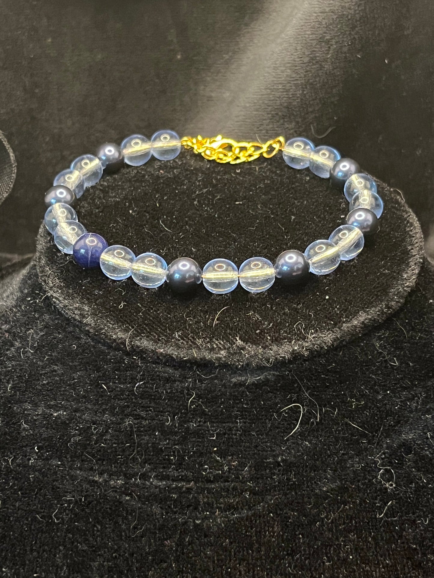 Memory Wire Bracelet with Lobster Clasp